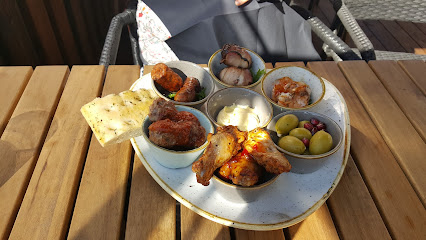 Mat og drikke Bedriftskategori Mo’s Ember (Kafe, bar og restaurant)