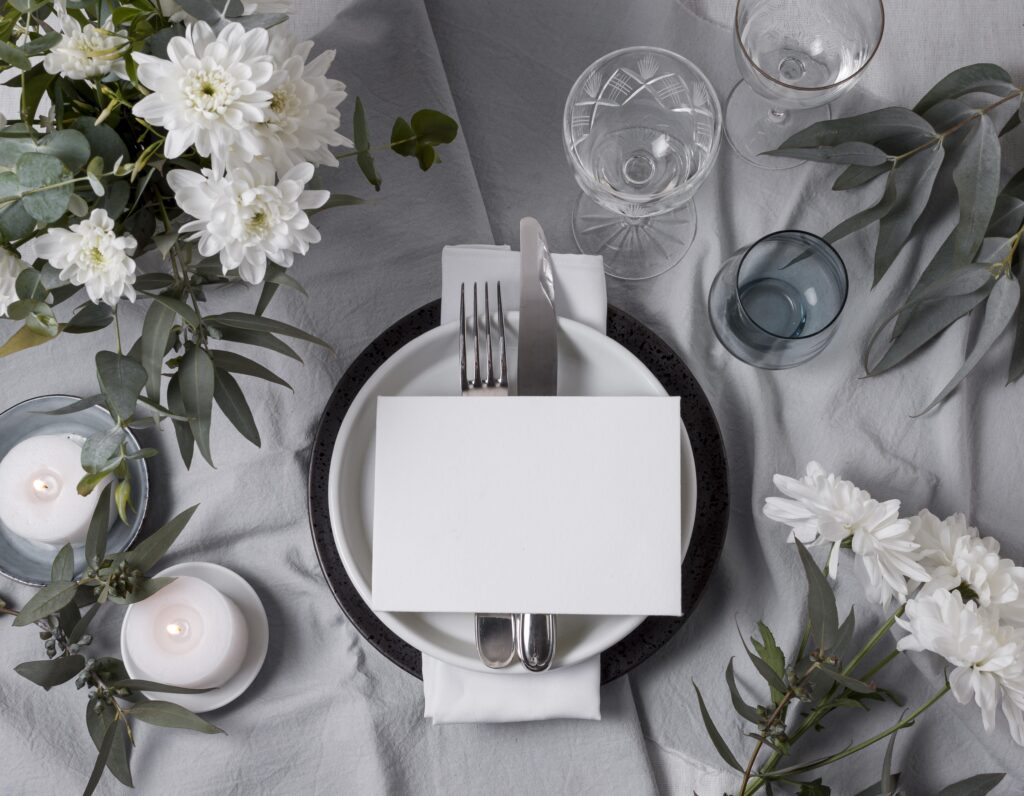 floral-wedding-table-arrangement